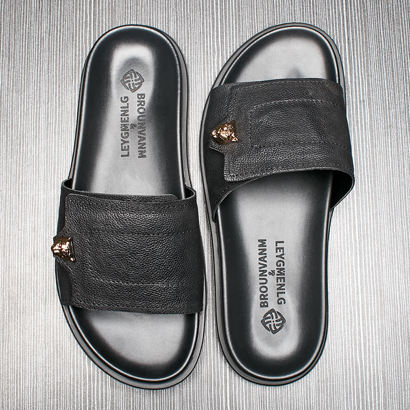 Mens Fashion Summer 2025 - 2025 신상 정품 가죽 슬리퍼 메탈