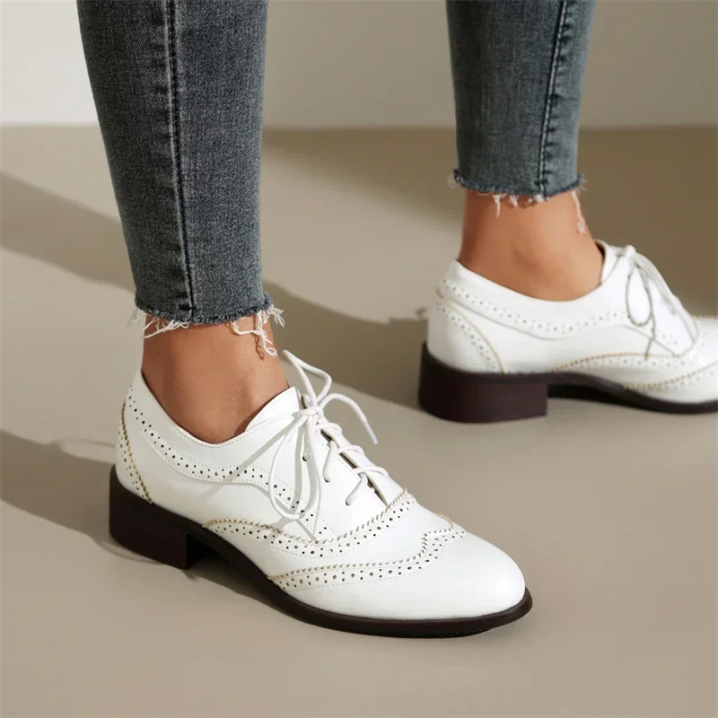 영국 플랫 여성 옥스퍼드 미드 스퀘어 힐 화이트 브라운 - Oxford Shoes Brogue 리뷰 및 가격