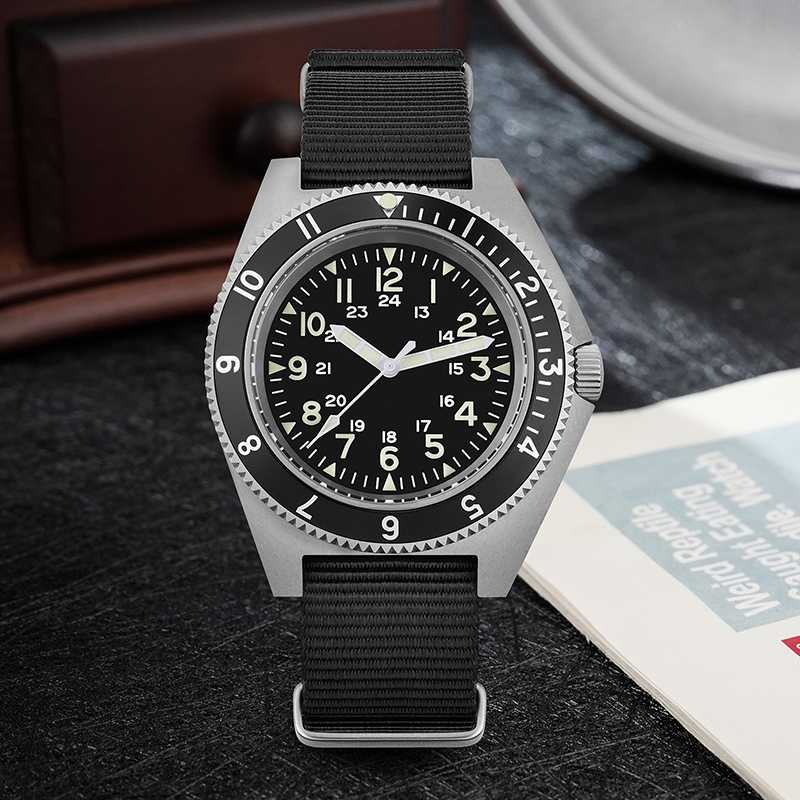 Watchdives WD1972 쿼츠 시계 사파이어 빛 - Men'S Fashion Jewelry 리뷰 및 가격