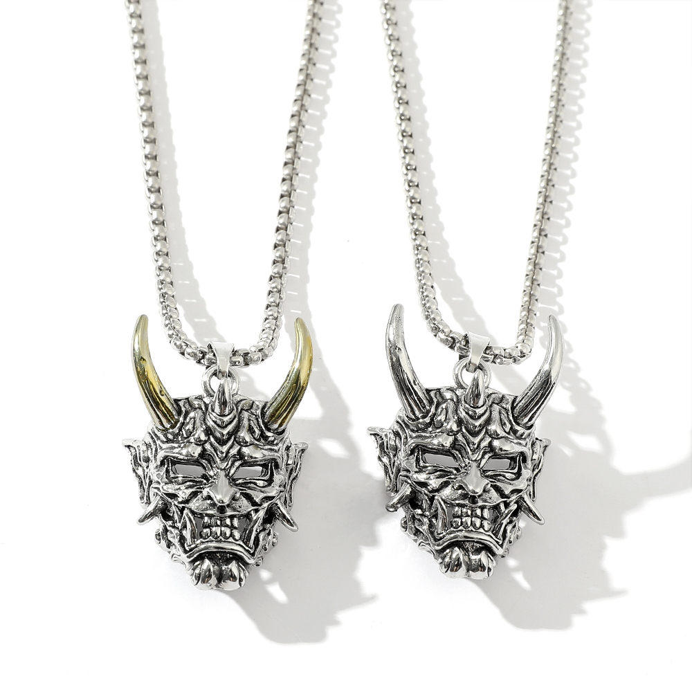 잘생긴 악당 유령 마스크 펜던트 목걸이 골드 & 실버  - Men'S Fashion Jewelry 리뷰 및 가격